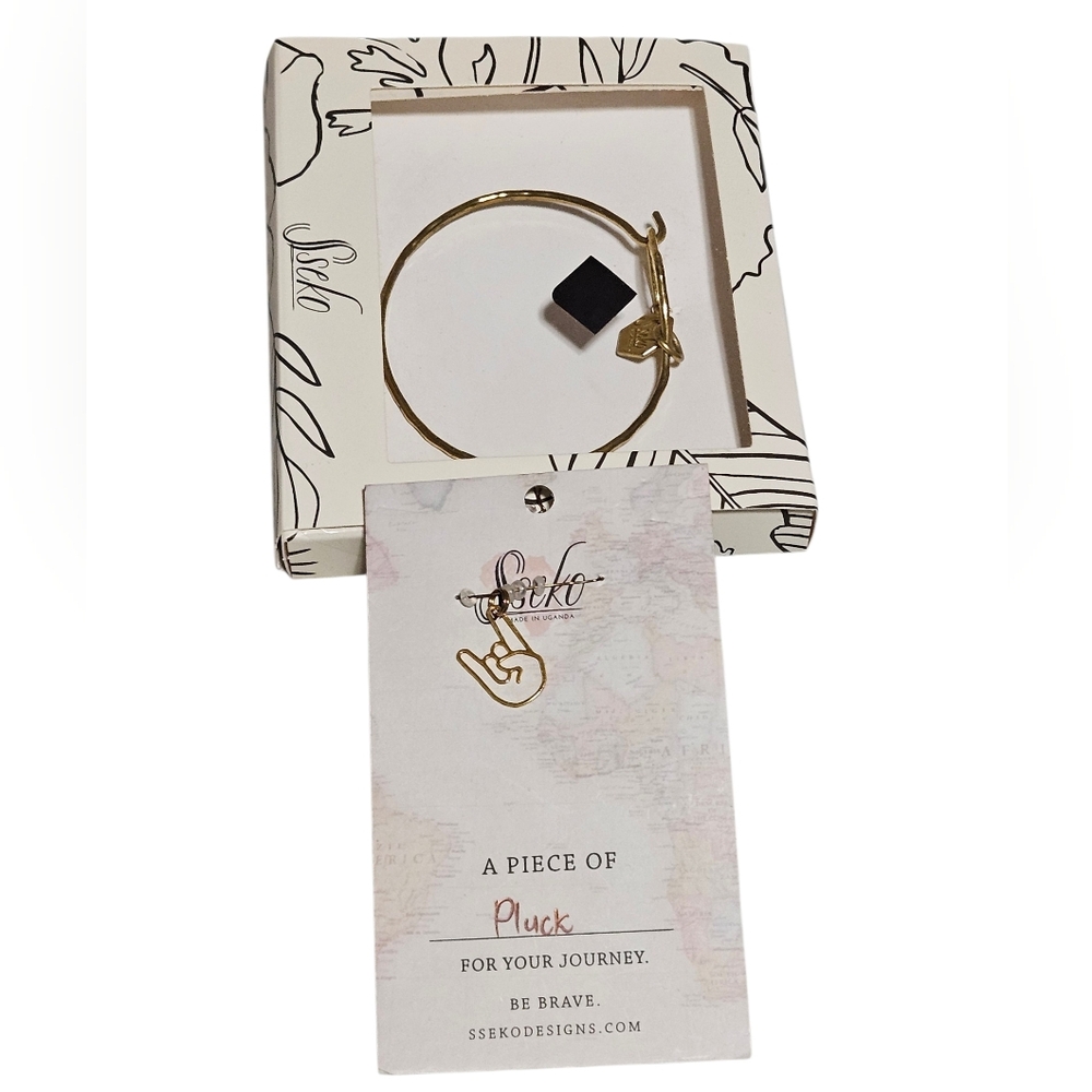 Sskeo Handmade Gold Tone Bracelet w/ Piece of Pluck Charm  (2 Items ~ NIB / NWT)